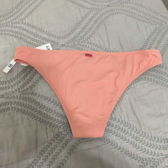 NEW Roxy Beach Classics Bottom - Picture 3 of 5